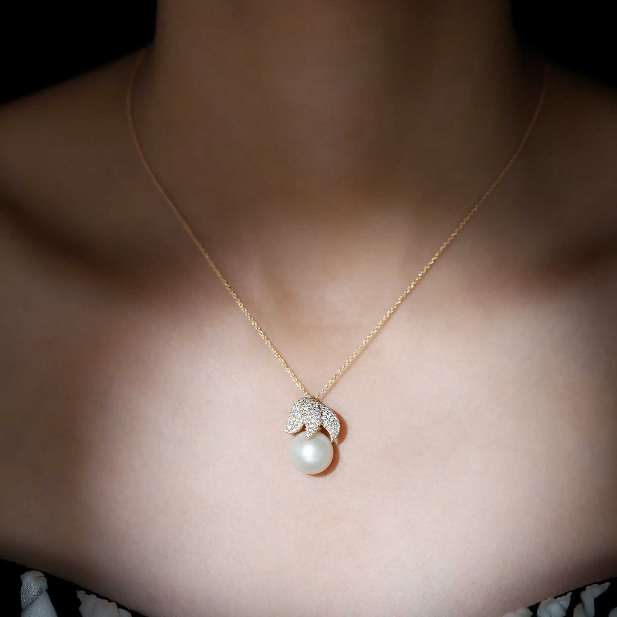 12.50 CT Freshwater Pearl Cocktail Pendant with Moissanite